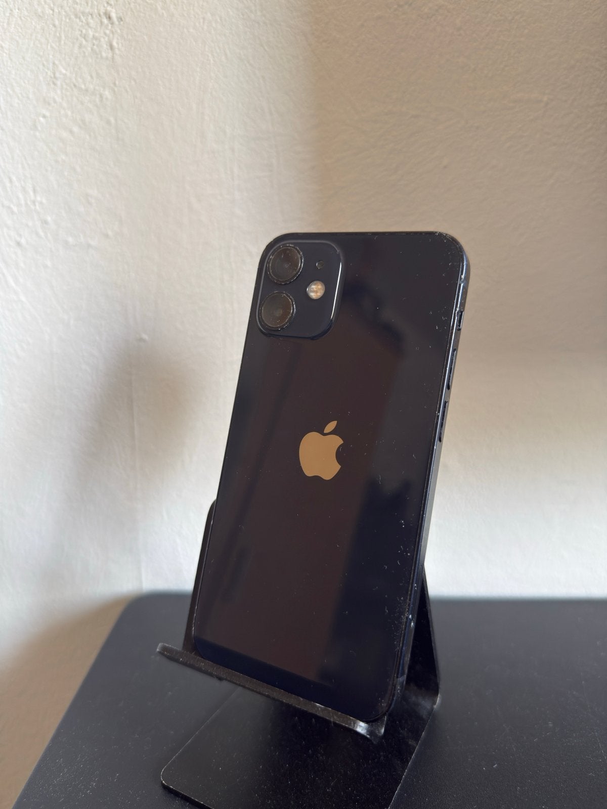iPhone 12 mini zwart - beschadigd, voor onderdelen/reparatie, Ophalen, IPhone 12 Mini, Zwart, 64 GB