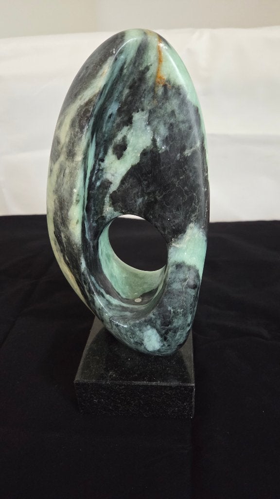 Sculptuur van speksteen (Shona uit Zimbabwe), 20 - 50 cm, Overige materialen, Abstract, Handgemaakt