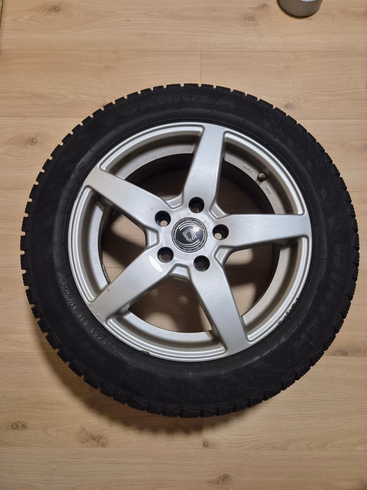winterbanden op velg 4 x merk formula, Auto-onderdelen, Banden en Velgen, Ophalen, 16 inch, Banden en Velgen, 205 mm