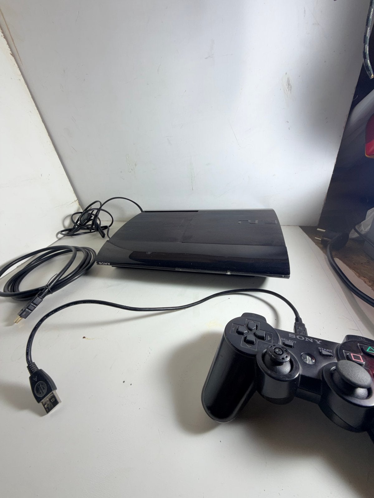 Sony PlayStation 3 Super Slim met controller en kabels, Gebruikt, Met 1 controller, Slim, 250 GB
