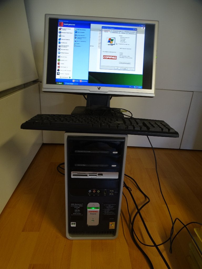 Compaq Presario PC met Monitor, Toetsenbord en Muis, Computers en Software, Ophalen, Compaq