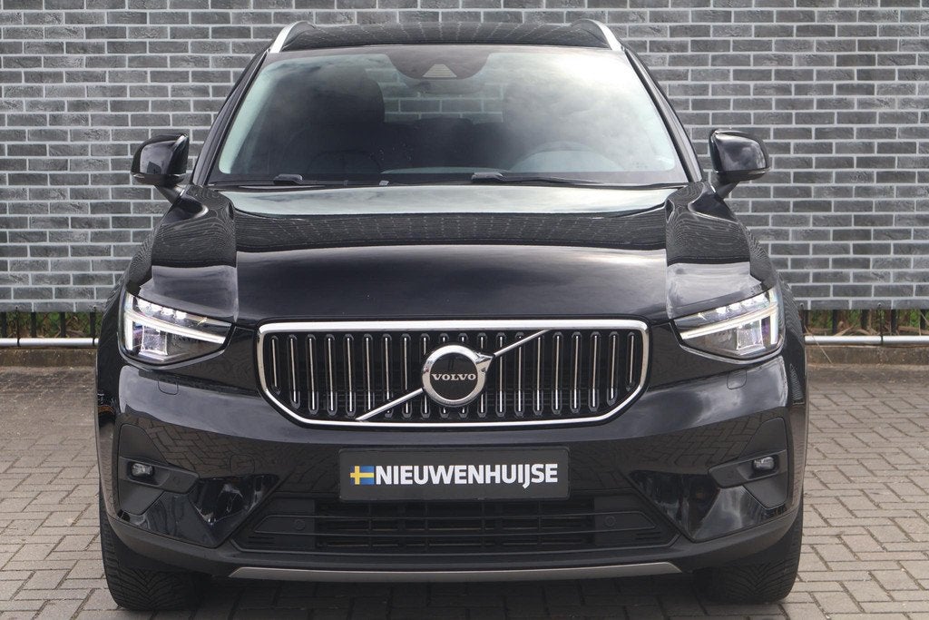 Volvo XC40 1.5 T4 Plug-in Hybrid Plus Bright | PHEV | Faceli, Auto's, 12 maanden, Euro 6, 1712 kg, Zwart