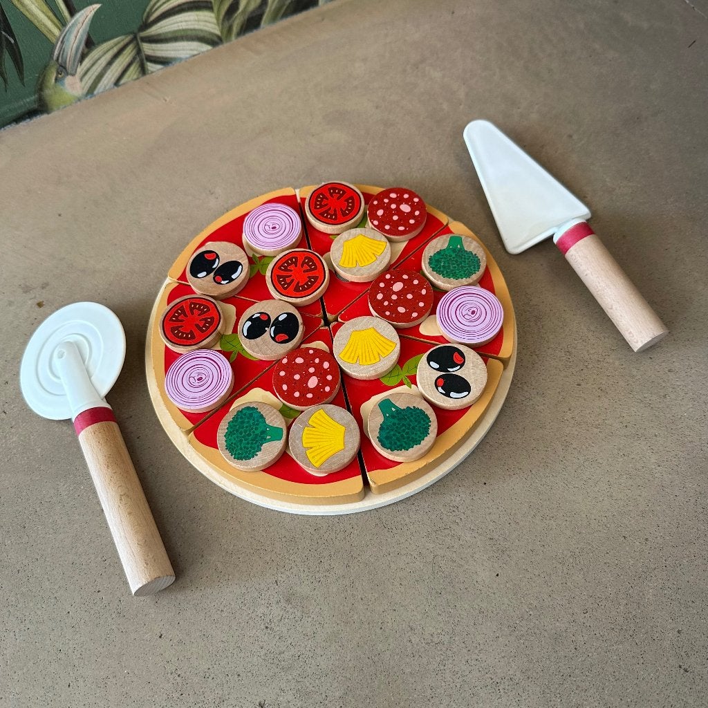 Speelkeuken accessoire speelgoed hout pizza, Ophalen of Verzenden, Zo goed als nieuw, Hout, Speelkeuken-accessoire