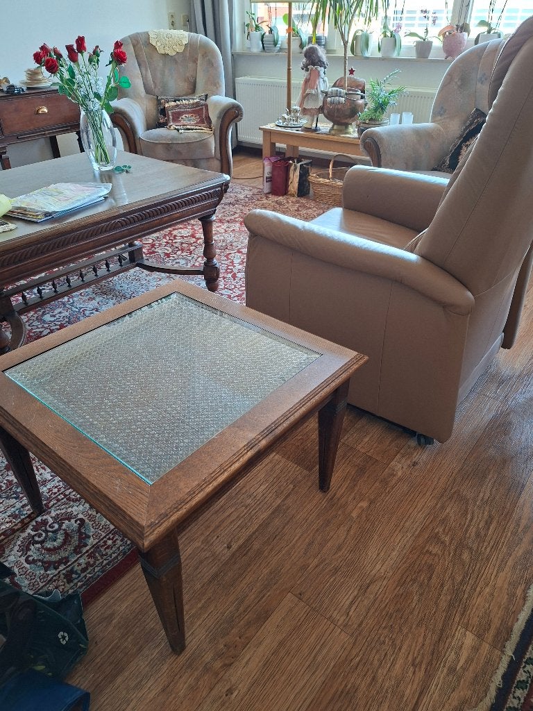 eikenhouten bijzetttafeltje, Minder dan 55 cm, Gebruikt, Vierkant, Antiek met glas