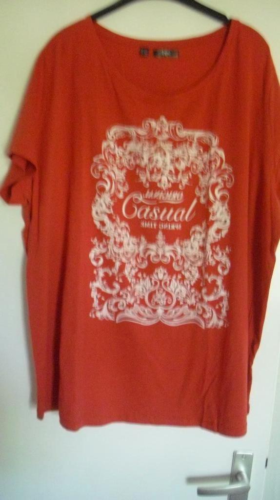 Rood T-Shirt met print maat 56/58, Kleding | Dames, Verzenden, Zo goed als nieuw, Rood, Shirt of Top
