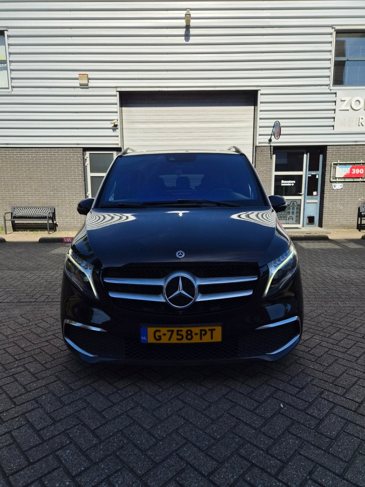 KOOPJE: MERCEDES V250D L3 XXL DISTRONIC/360/BURMESTER/VOL✅️, Auto's, Mercedes-Benz, Zwart, Diesel, Particulier, 270 €/maand