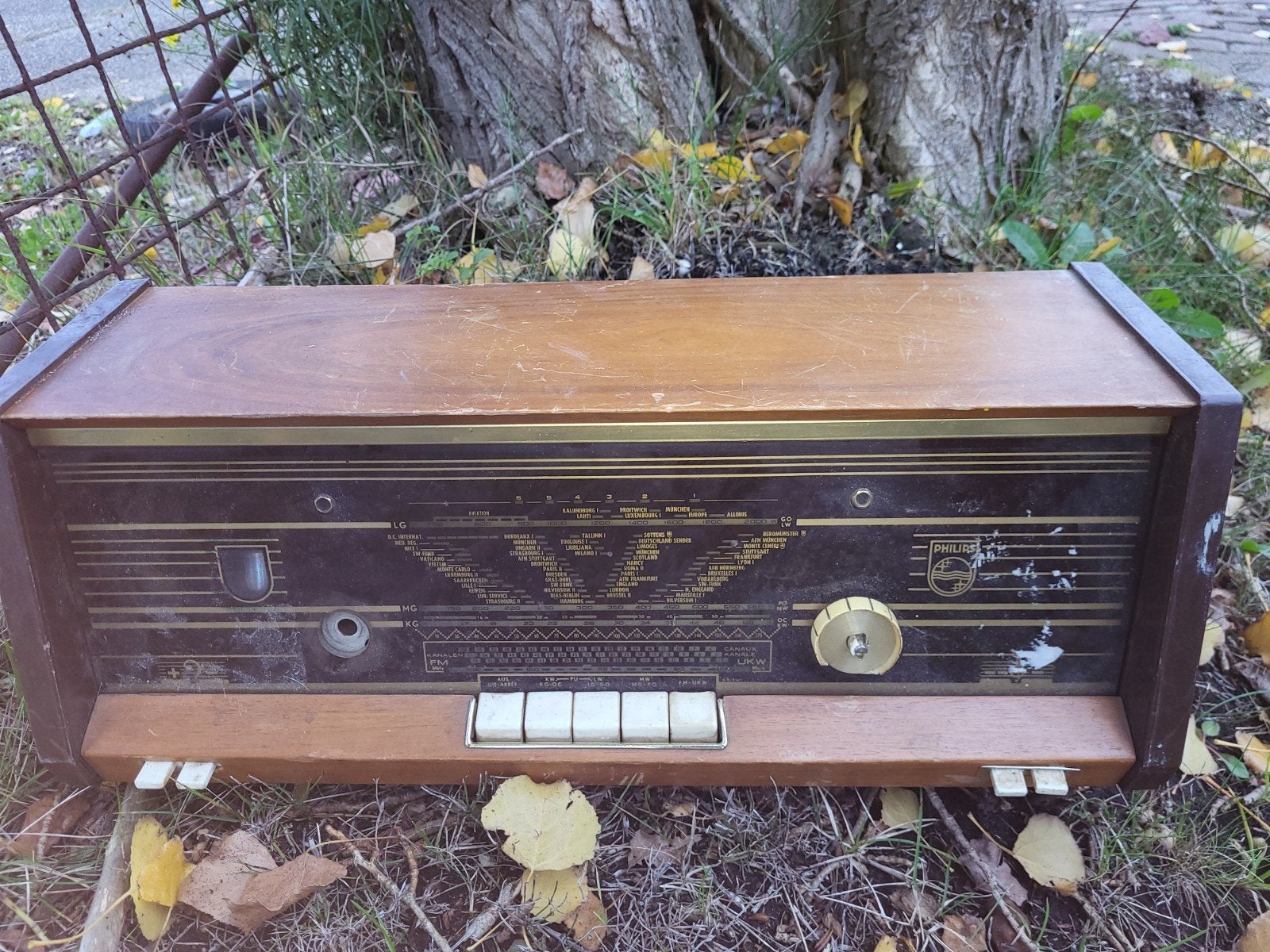Vintage Philips buizenradio - Decoratief object, Ophalen of Verzenden, Niet werkend, Radio