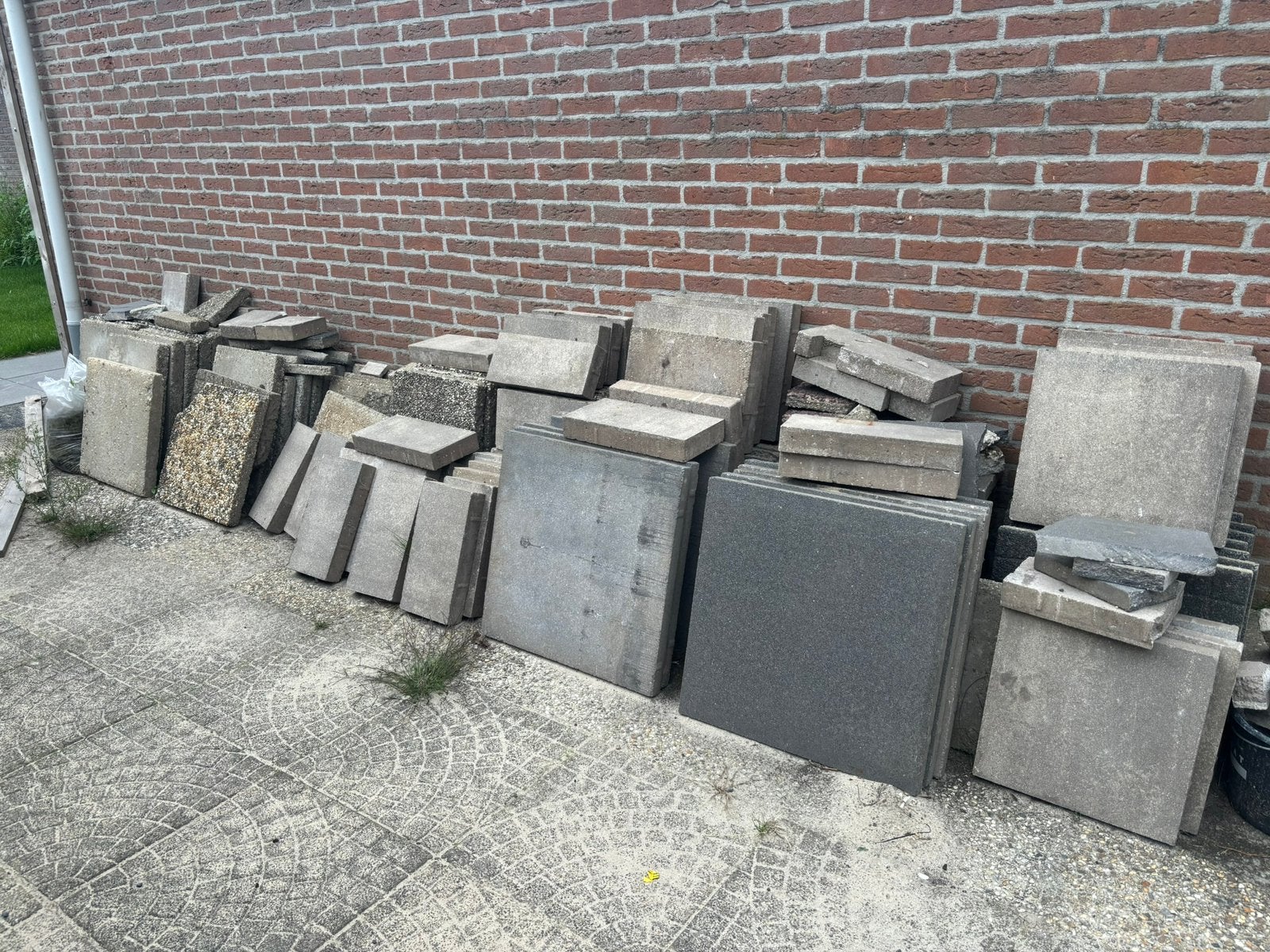 Tegels en stenen, Tuin en Terras, Ophalen, Gebruikt, Beton, Terrastegels