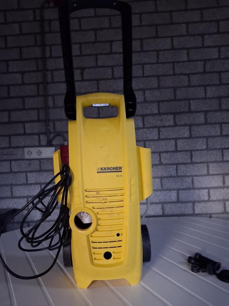 Te koop defecte karcher K2  75, Tuin en Terras, Hogedrukreinigers, Ophalen, Gebruikt, Elektrisch, Karcher K2