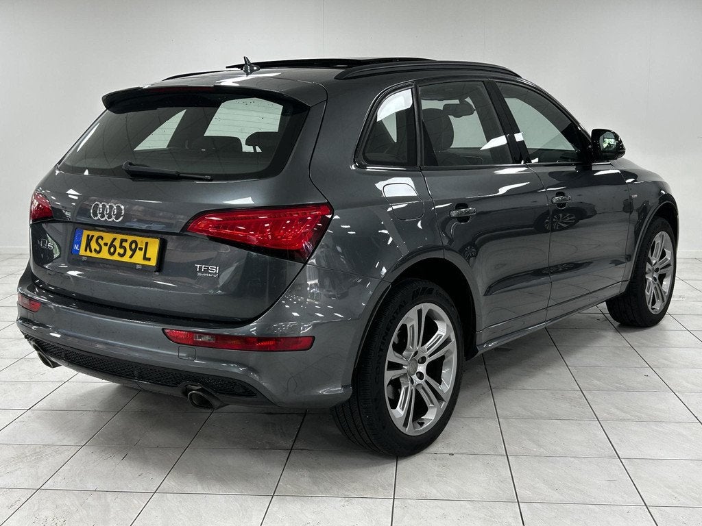 Audi Q5 2.0 TFSI quattro Adrenalin Sport | PANORAMADAK | NAV, Auto's, Audi, Gebruikt, 4 cilinders, Leder en Stof, Origineel Nederlands