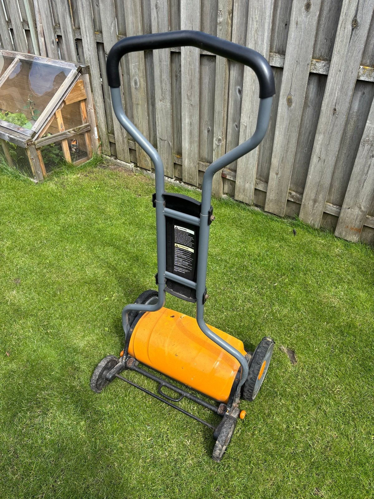 Handgrasmaaier - Perfect voor kleine tuinen, Ophalen, Gebruikt, 30 t/m 39 cm, Handgrasmaaier