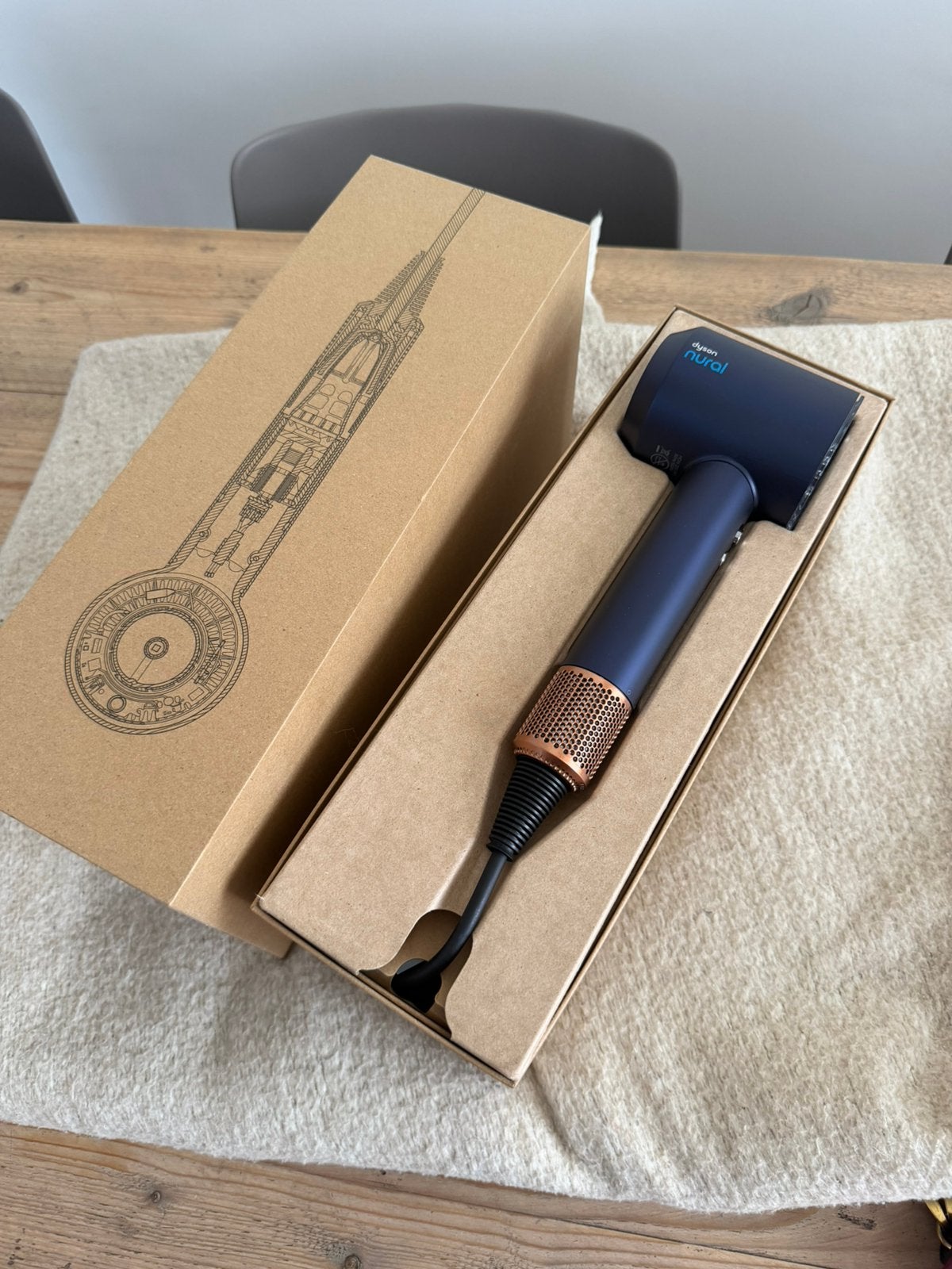 Dyson Supersonic Nural föhn! Nieuw!, Ophalen of Verzenden, Nieuw, Föhn of Haardroger