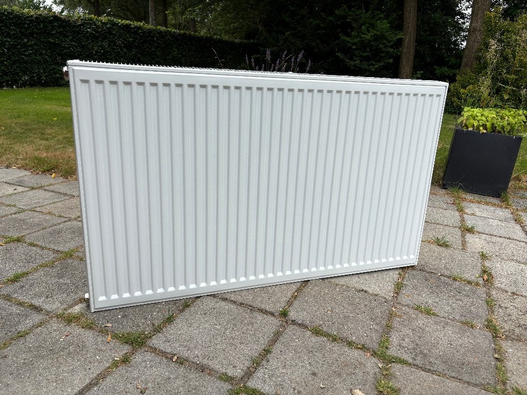 Henrad Softline 4 plus paneelradiator 700x1200x22, Ophalen, 30 tot 80 cm, Radiator, Nieuw