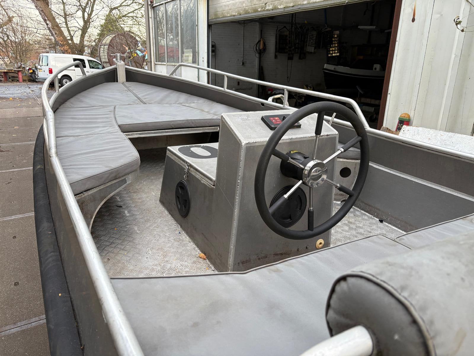 Stormer tugboat 500 aluminium sloep, Watersport en Boten, Sloepen, Ophalen, Tender, Gebruikt, Binnenboordmotor