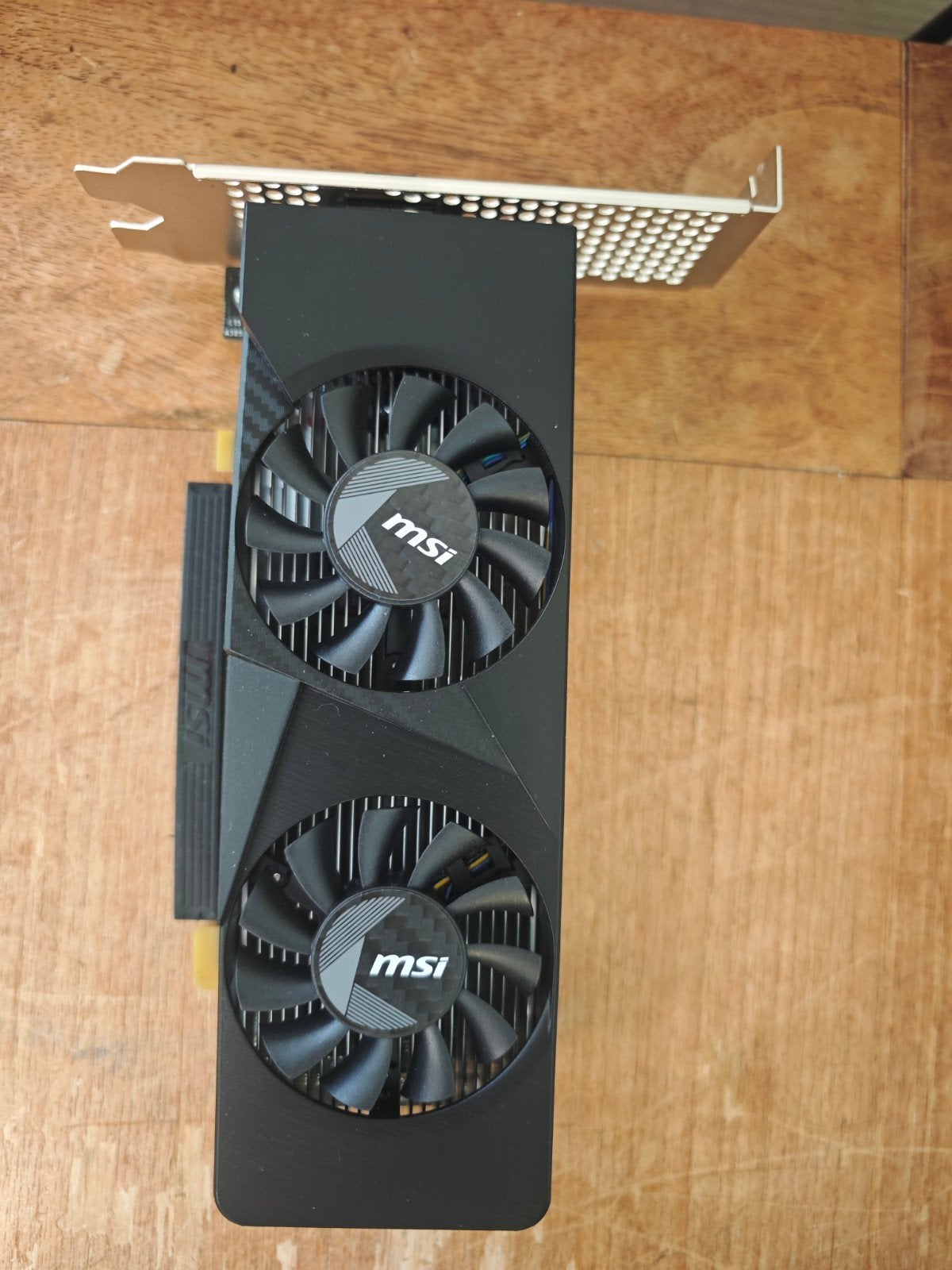 MSI GeForce RTX 3050 6GB Low Profile met kleine bracket, Computers en Software, GDDR6, PCI-Express 4, Ophalen of Verzenden, Zo goed als nieuw