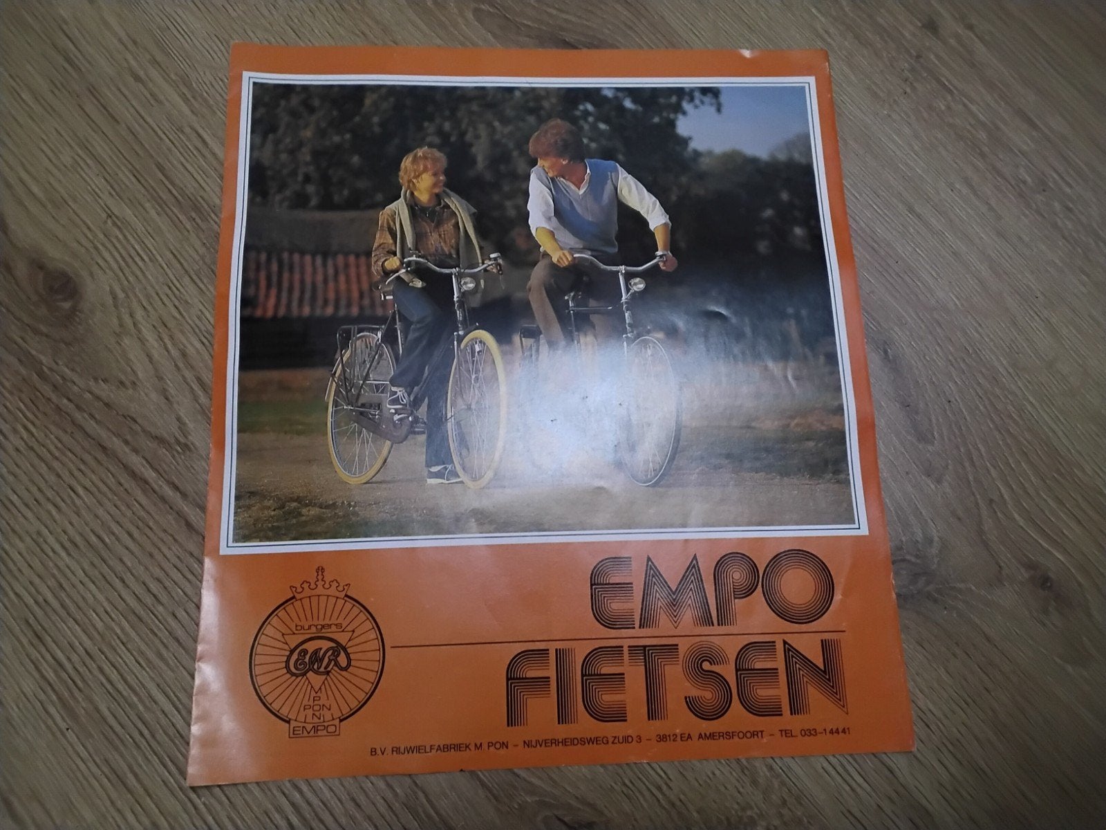 NIEUWE EMPO VOUWFOLDER, Ophalen of Verzenden