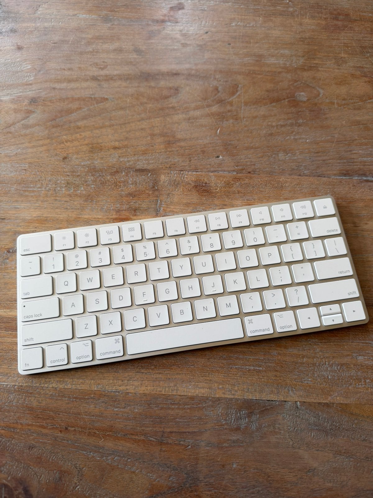 Apple Magic Keyboard | ANSI | als nieuw, Ophalen of Verzenden, Qwerty, Zo goed als nieuw, Draadloos