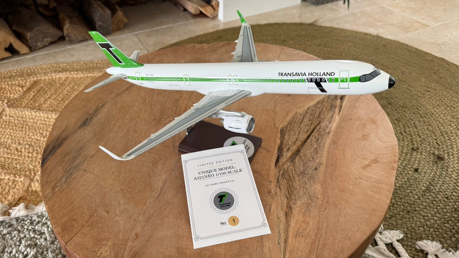 Airbus A321neo Transavia Retro livery schaal 1/100 *Nieuw”, Ophalen, Nieuw, Schaalmodel