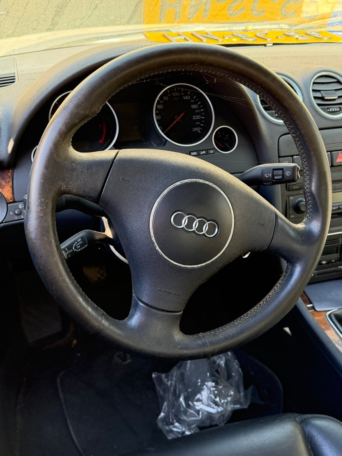 Audi A4 3.0 V6 162KW Cabrio 2002 Grijs, Auto's, Audi, Voorwielaandrijving, Cabriolet, 4 stoelen, A4