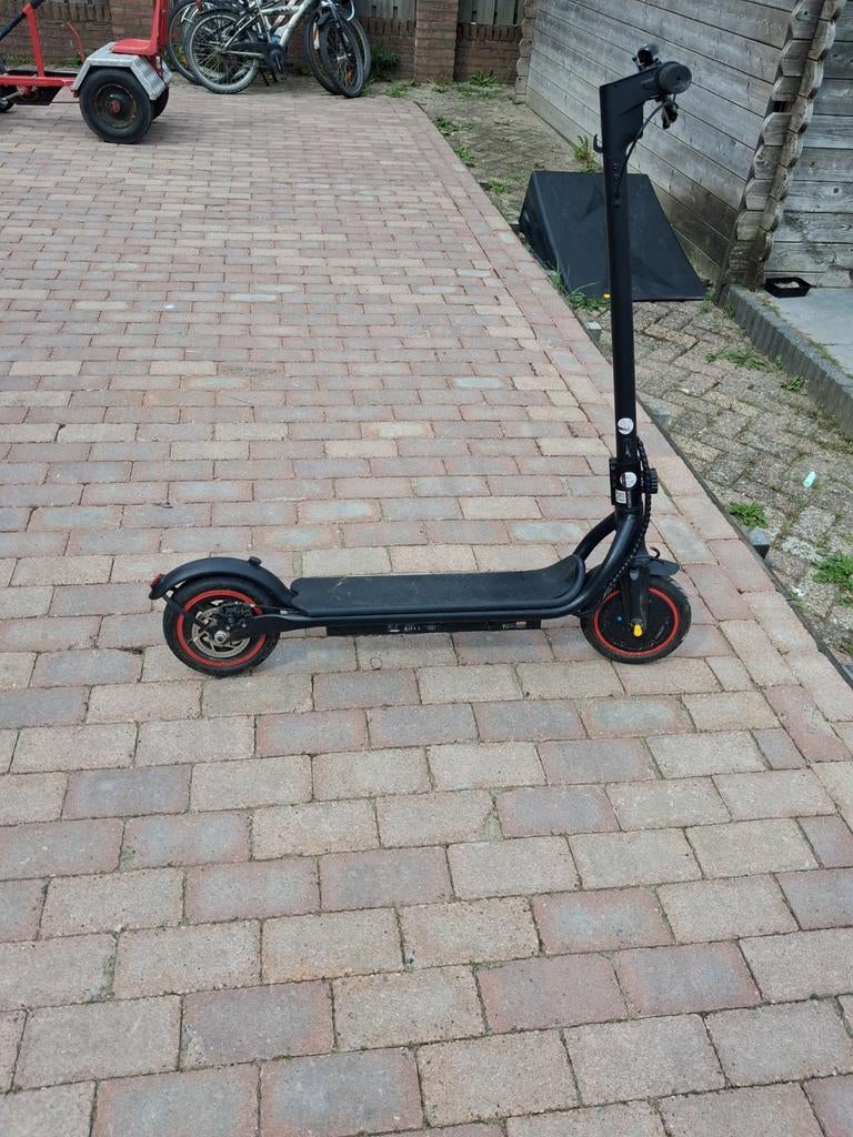 Defecte elektrische step voor onderdelen, Ophalen, Gebruikt, Elektrische step (E-scooter)