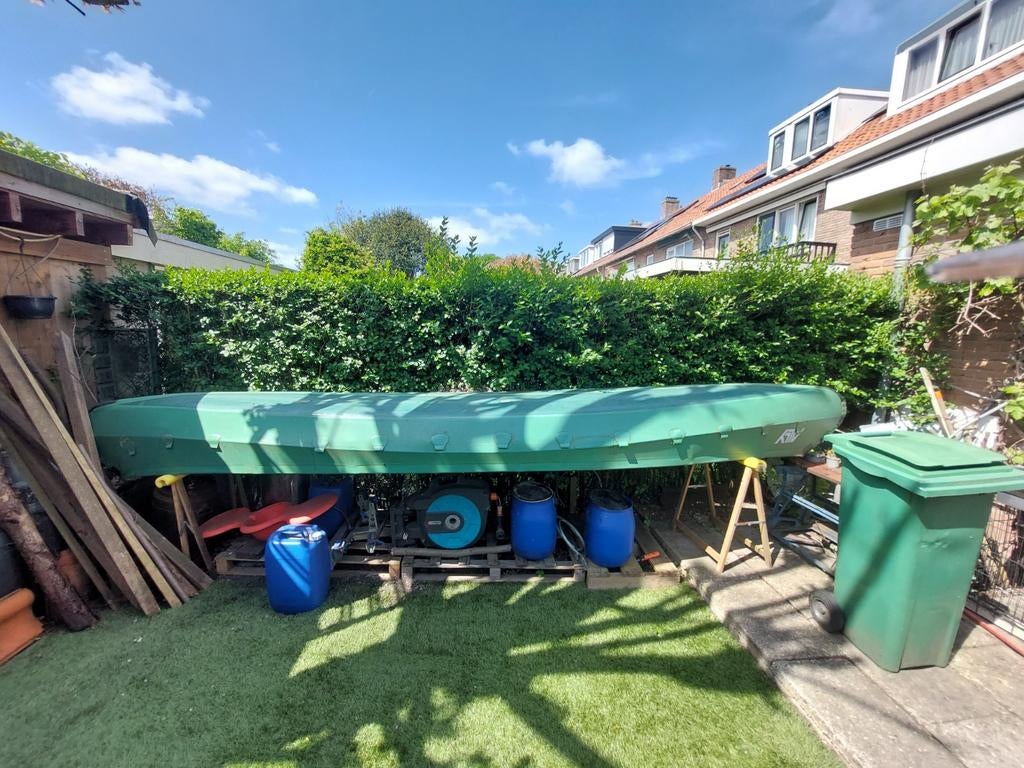 Ally kano met twee stoeltjes en houten peddels, Watersport en Boten, Kano's, Gebruikt, Met peddels, Twee personen, Ophalen of Verzenden