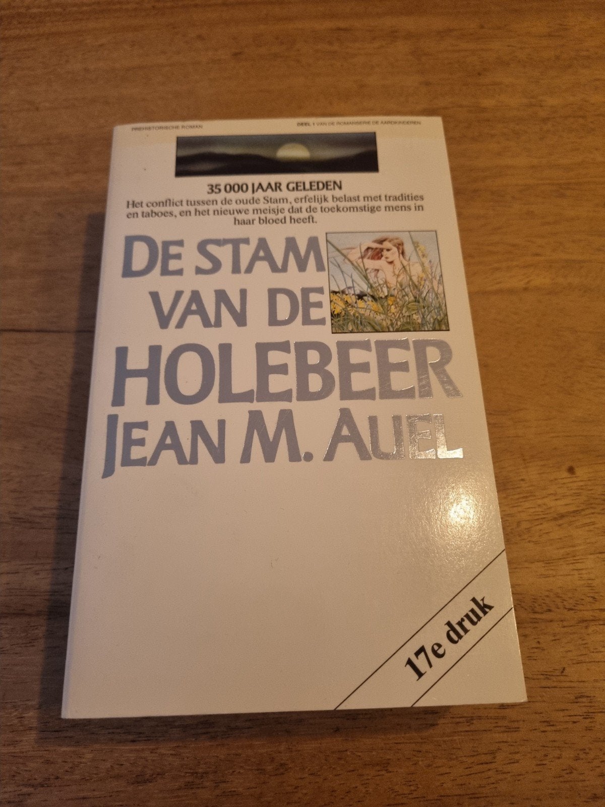 De Stam van de Holebeer Jean M. Auel, Boeken, Ophalen of Verzenden