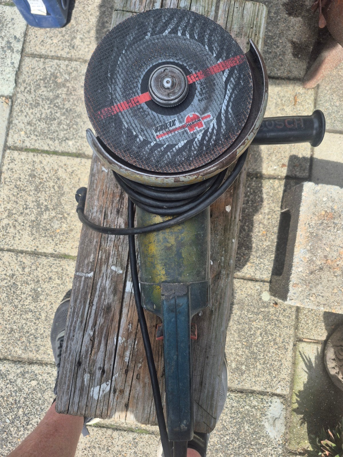 BOSCH professional haakse slijper 230mm 2400 watt, Ophalen of Verzenden, Gebruikt, 1000 watt of meer, Haakse handslijpmachine