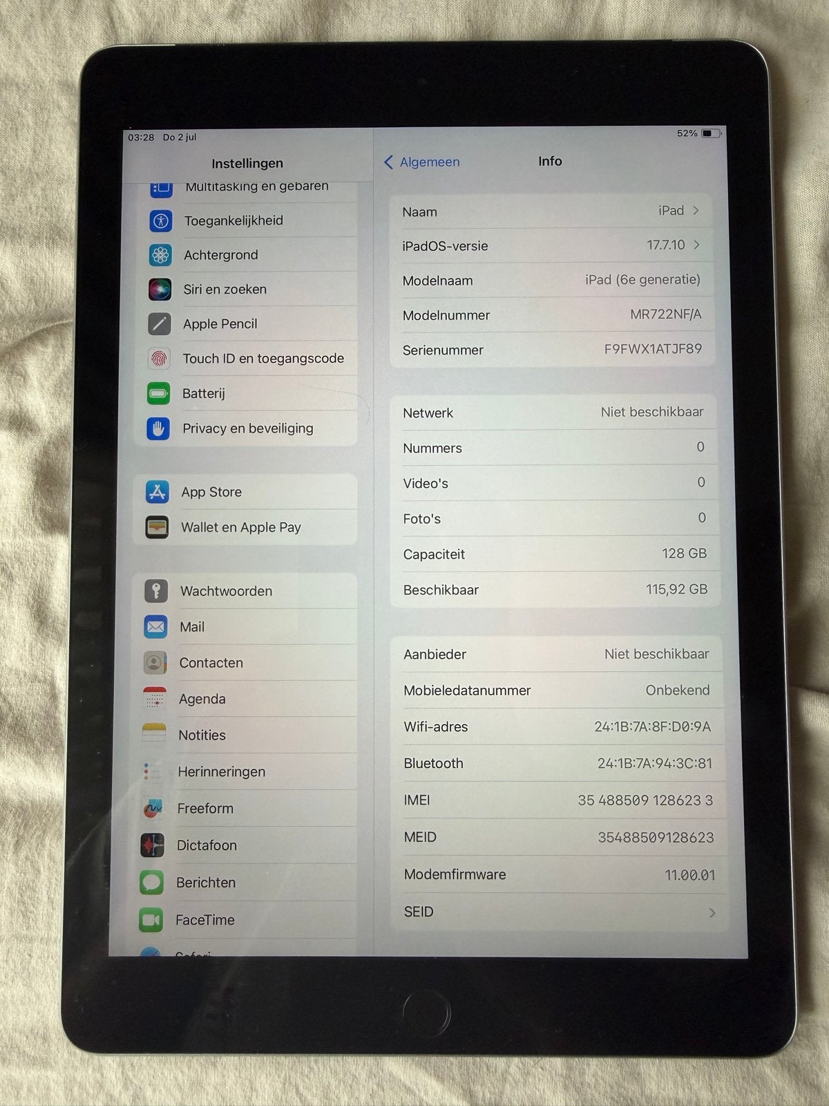 Apple iPad (6e generatie) 128GB Wi-Fi - Zo goed als nieuw, Computers en Software, Apple iPads, Apple iPad, Zo goed als nieuw, 128 GB