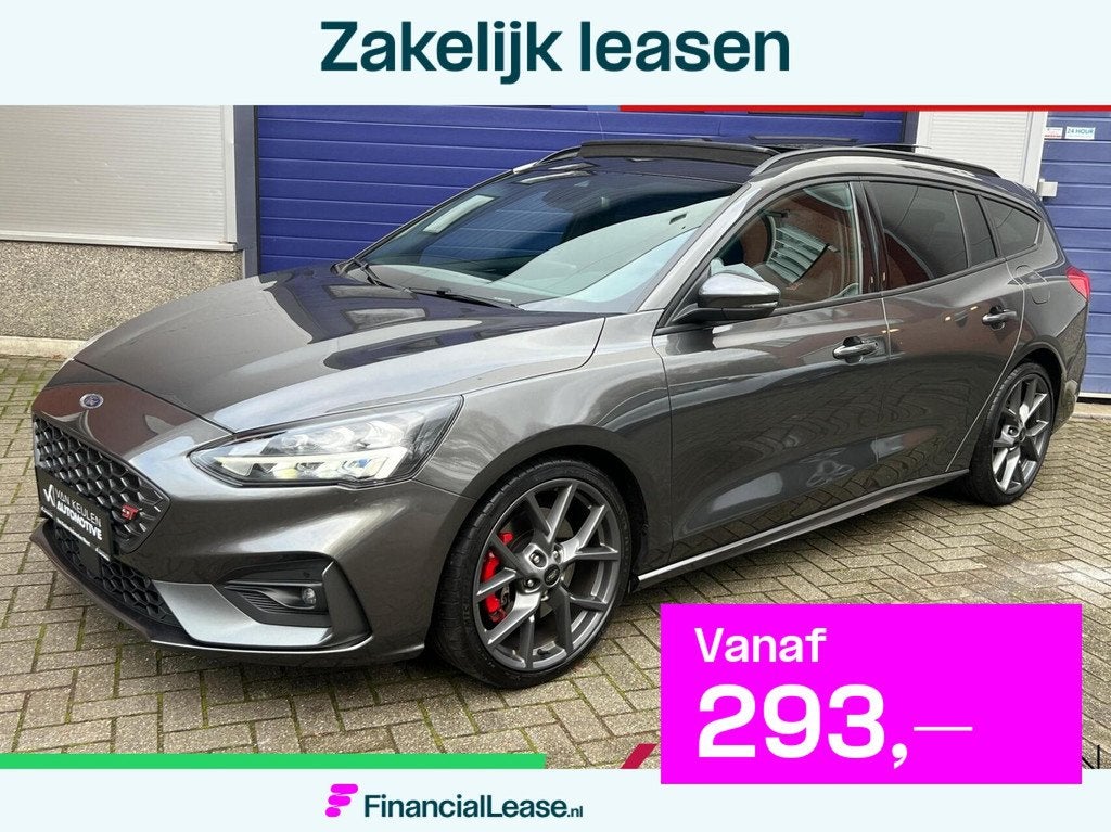 Ford Focus Wagon 2.3 ST 280 PK l Performance l Open-dak l, Gebruikt, Zwart, 4 cilinders, Leder en Stof
