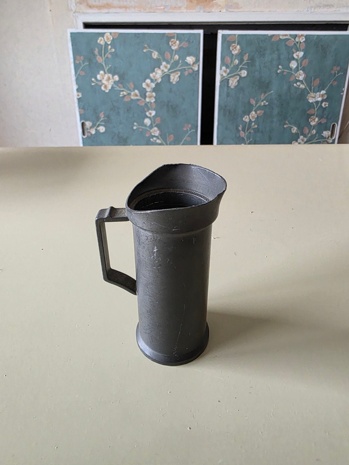 Antieke tinnen maatbeker - 10cm hoog, Antiek en Kunst, Ophalen of Verzenden