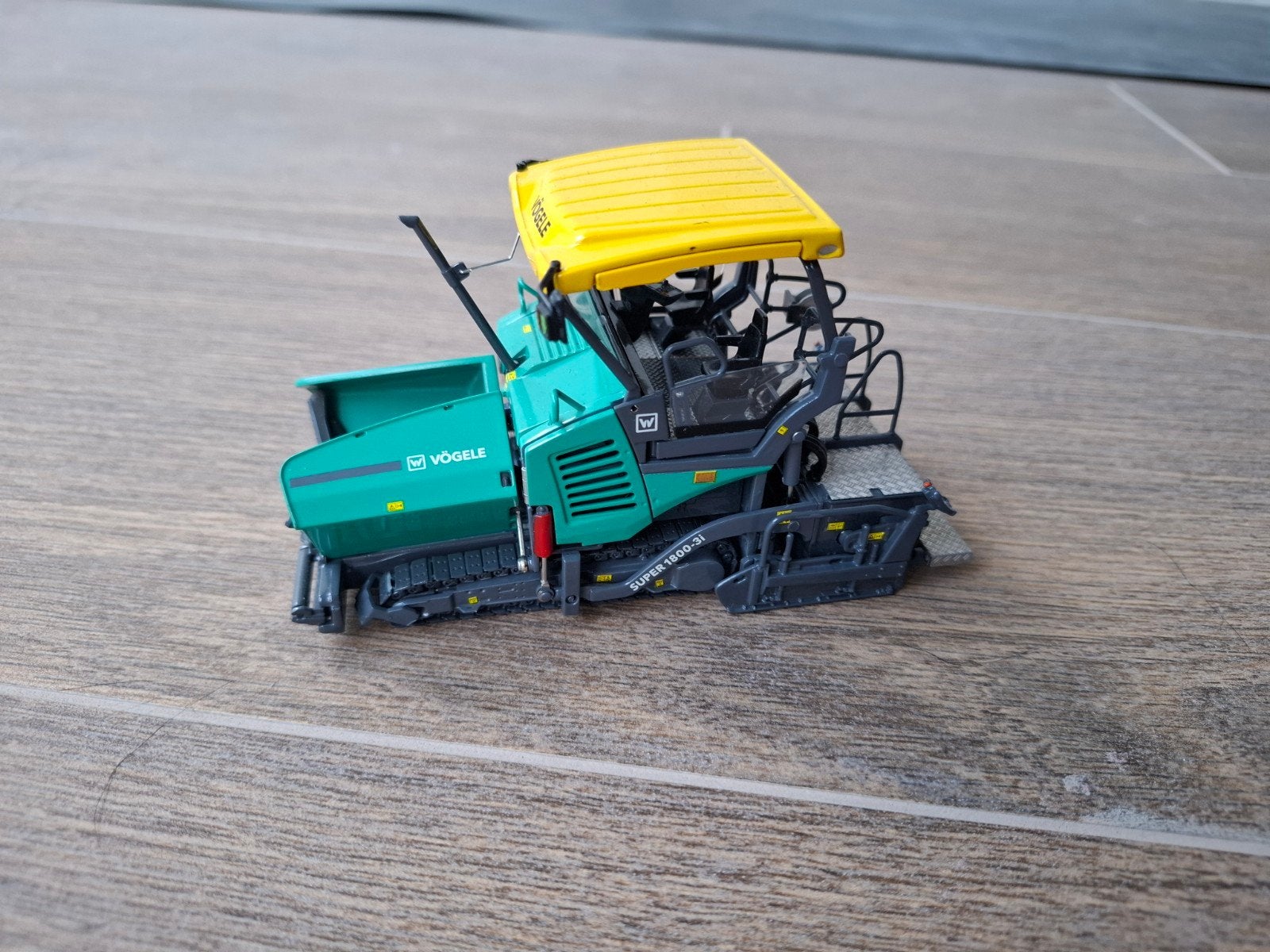 Wirtgen Vögele Super 1800-3i schaalmodel, Ophalen of Verzenden, Nieuw, Overige typen, Overige merken