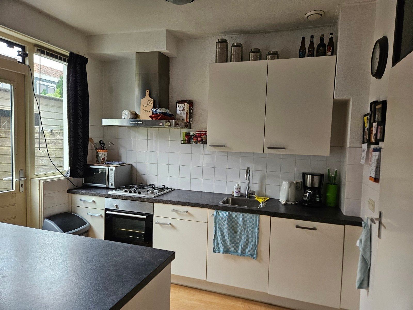 mooie keuken, Ophalen, Wit, Enkelwandige keuken, Zo goed als nieuw