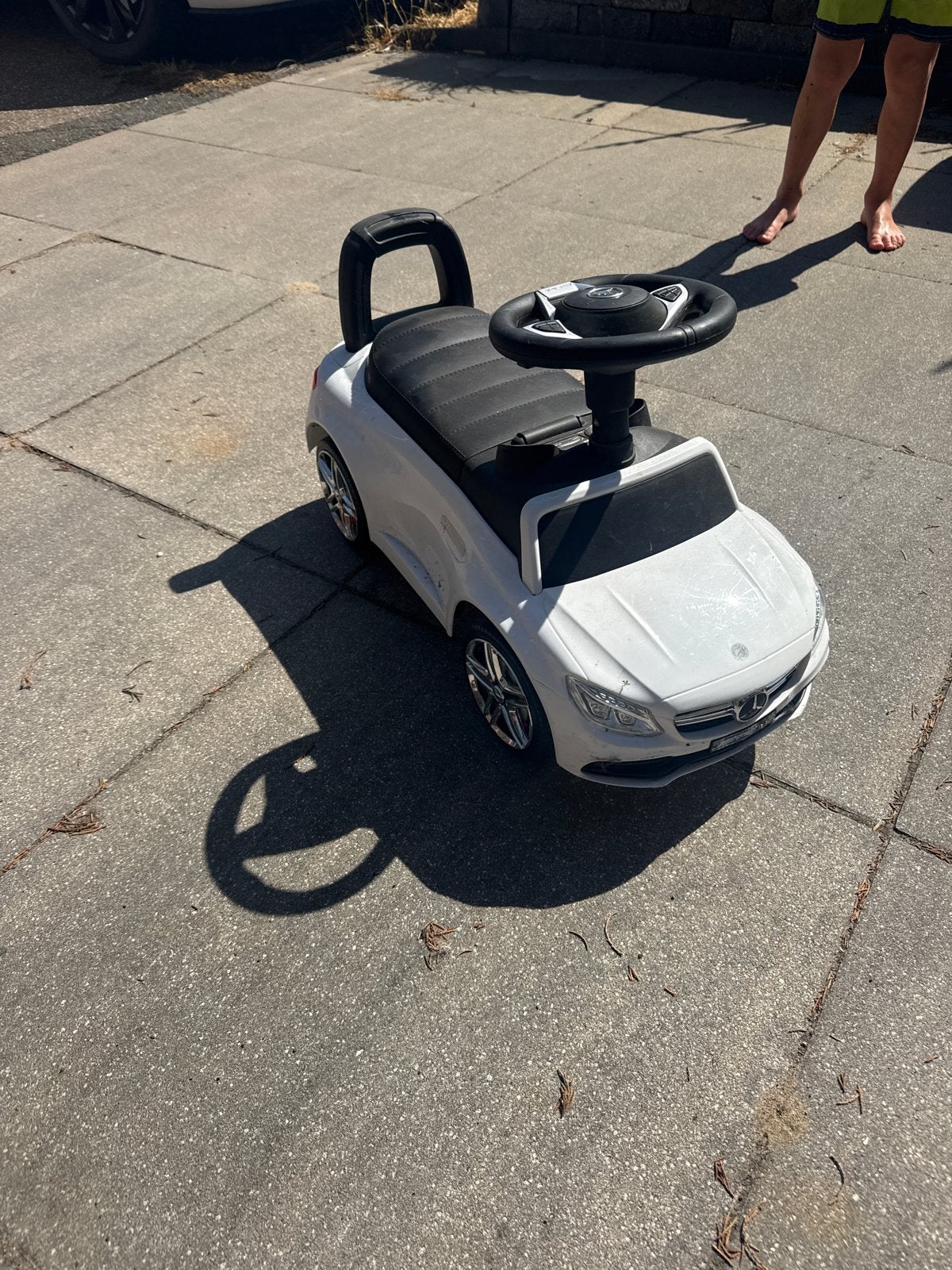 Witte Mercedes-Benz Loopauto met Geluid voor Kinderen, Ophalen of Verzenden, Gebruikt, Loopvoertuig