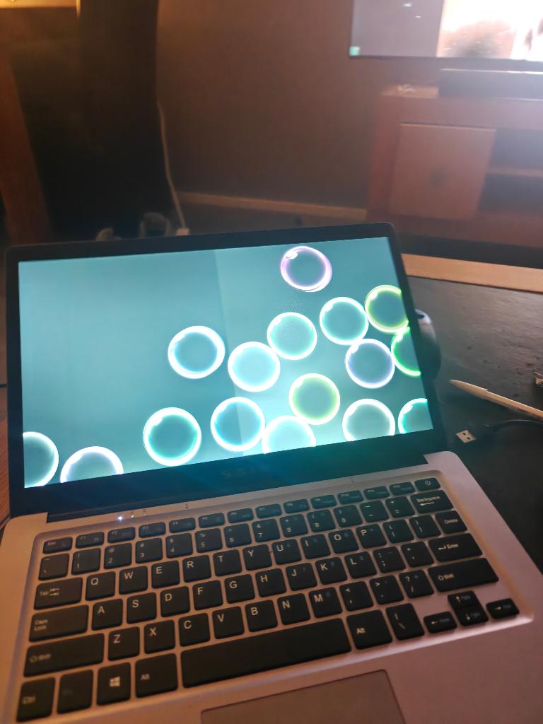 Sign laptop, Gebruikt, 2 tot 3 Ghz, Qwerty, 14 inch