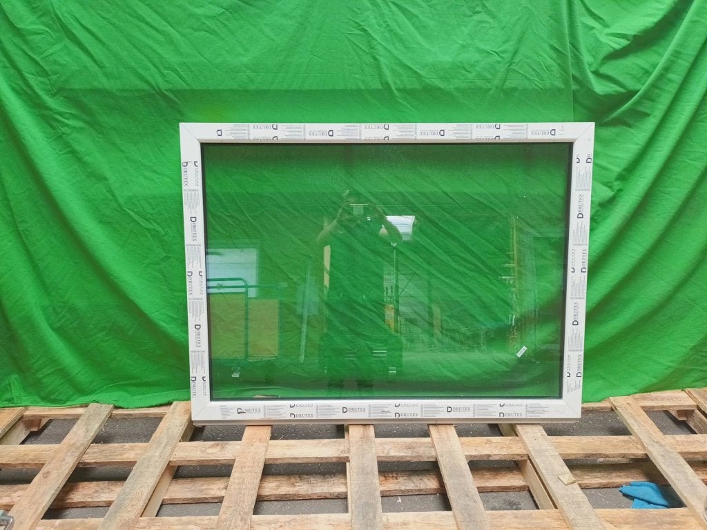 Kunststof Vast kozijn b148 x h110 cm Wit   -2637-, Kunststof, Raamkozijn, Niet ingevuld, Nieuw
