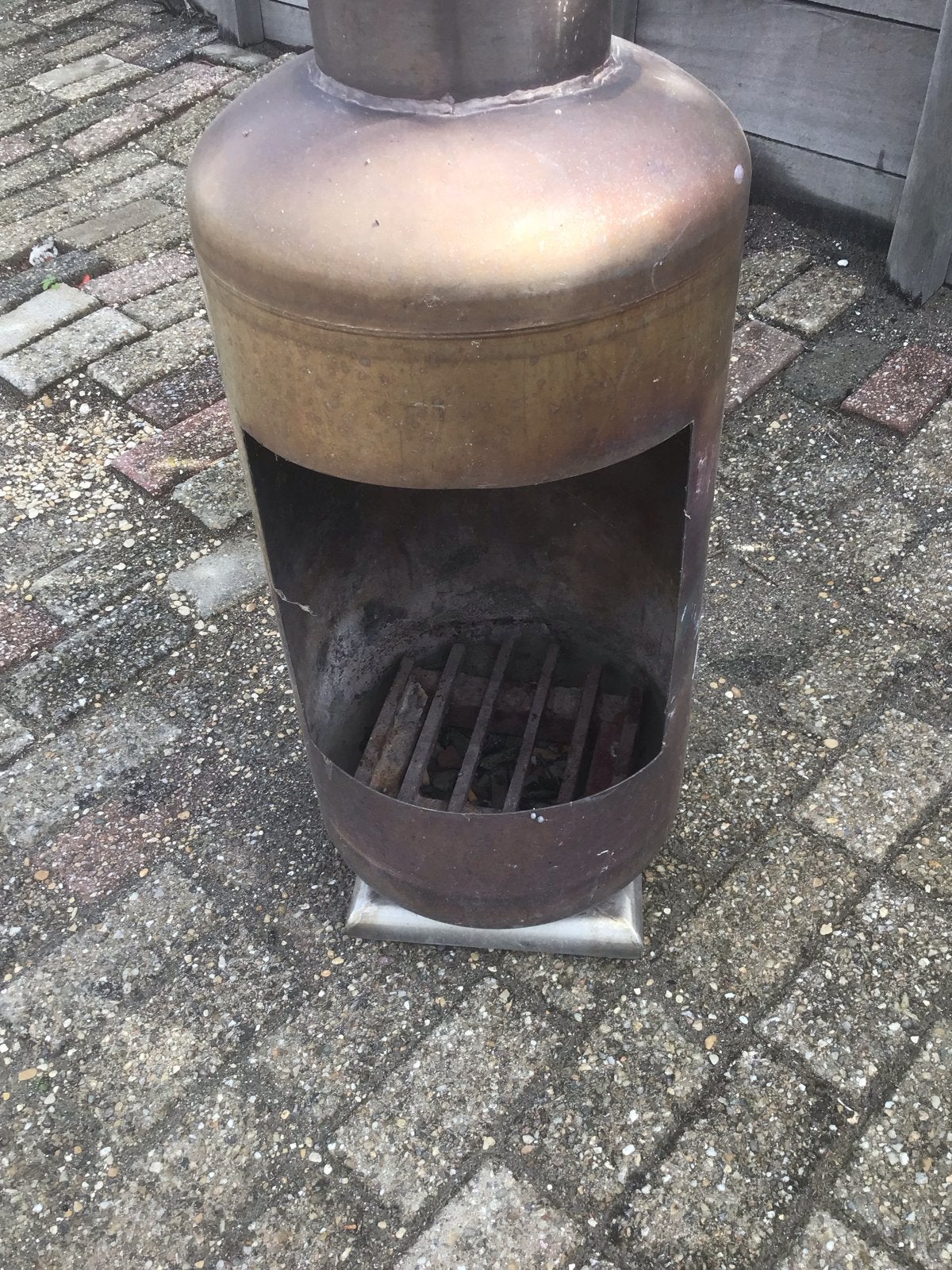 Totaal RVS buitenhaard met zwaar rooster, Tuin en Terras, Ophalen, Gebruikt, Vuurton