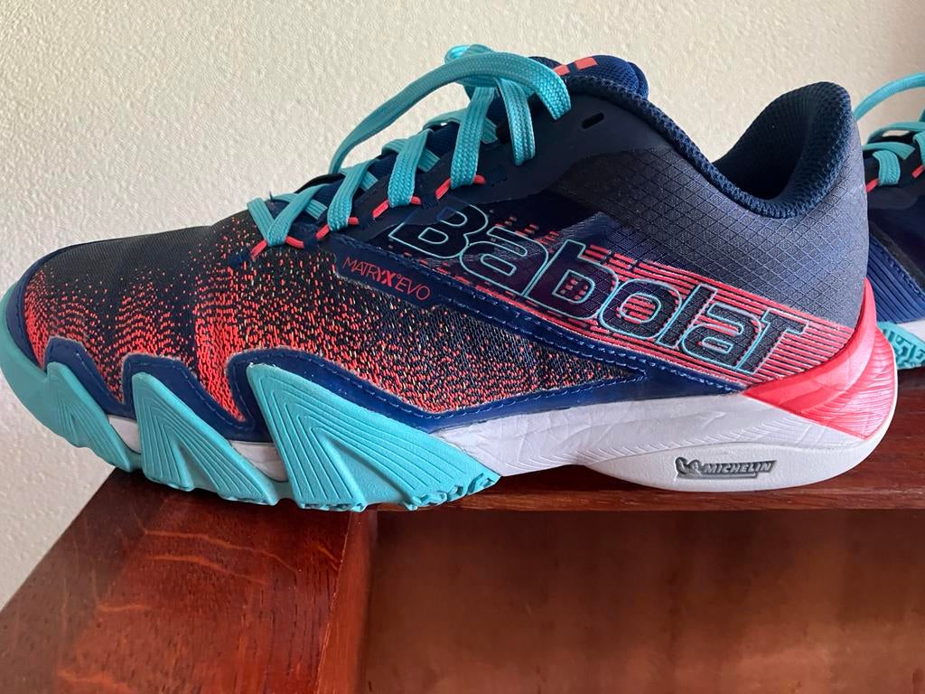 Babolat padel schoenen maat 40, Sport en Fitness, Padel, Ophalen, Zo goed als nieuw, Padelschoenen