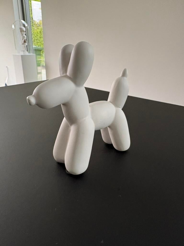 Balloon dog in wit keramiek, Ophalen of Verzenden, Nieuw, Dier