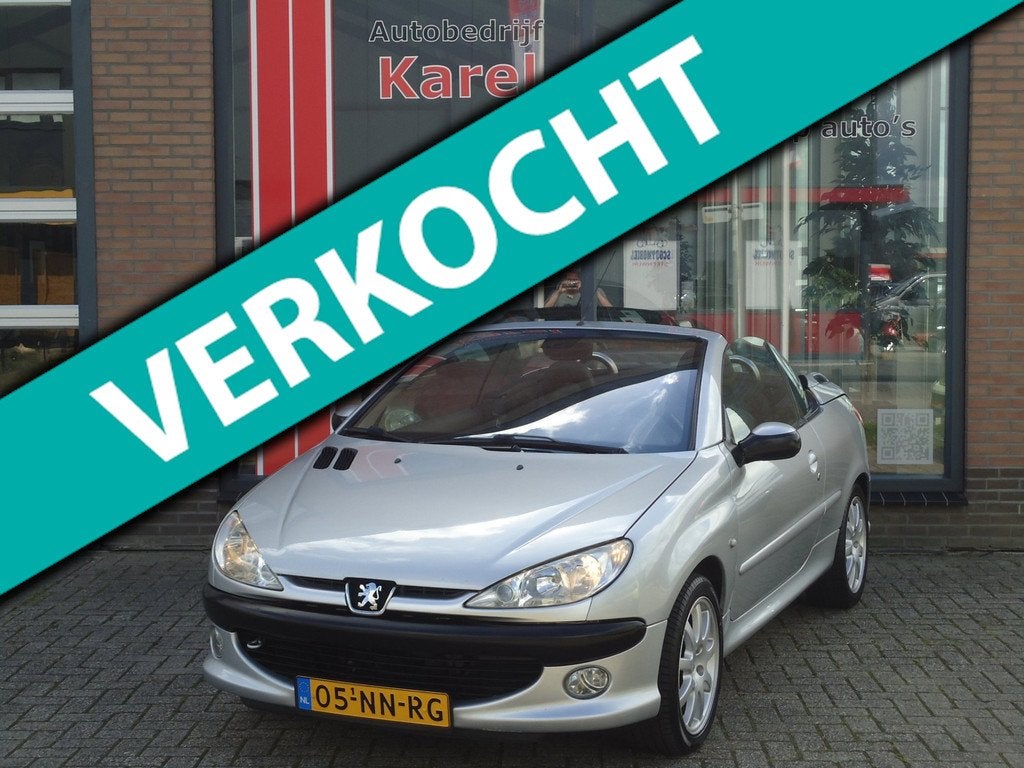Peugeot 206 CC 2.0-16V *LEDER* *APK T/M 20-06-2027*, Auto's, Peugeot, 136 pk, Gebruikt, Zwart, 4 cilinders