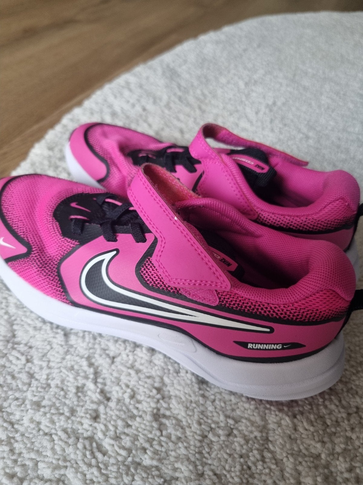 Nike schoenen, Ophalen of Verzenden, Zo goed als nieuw