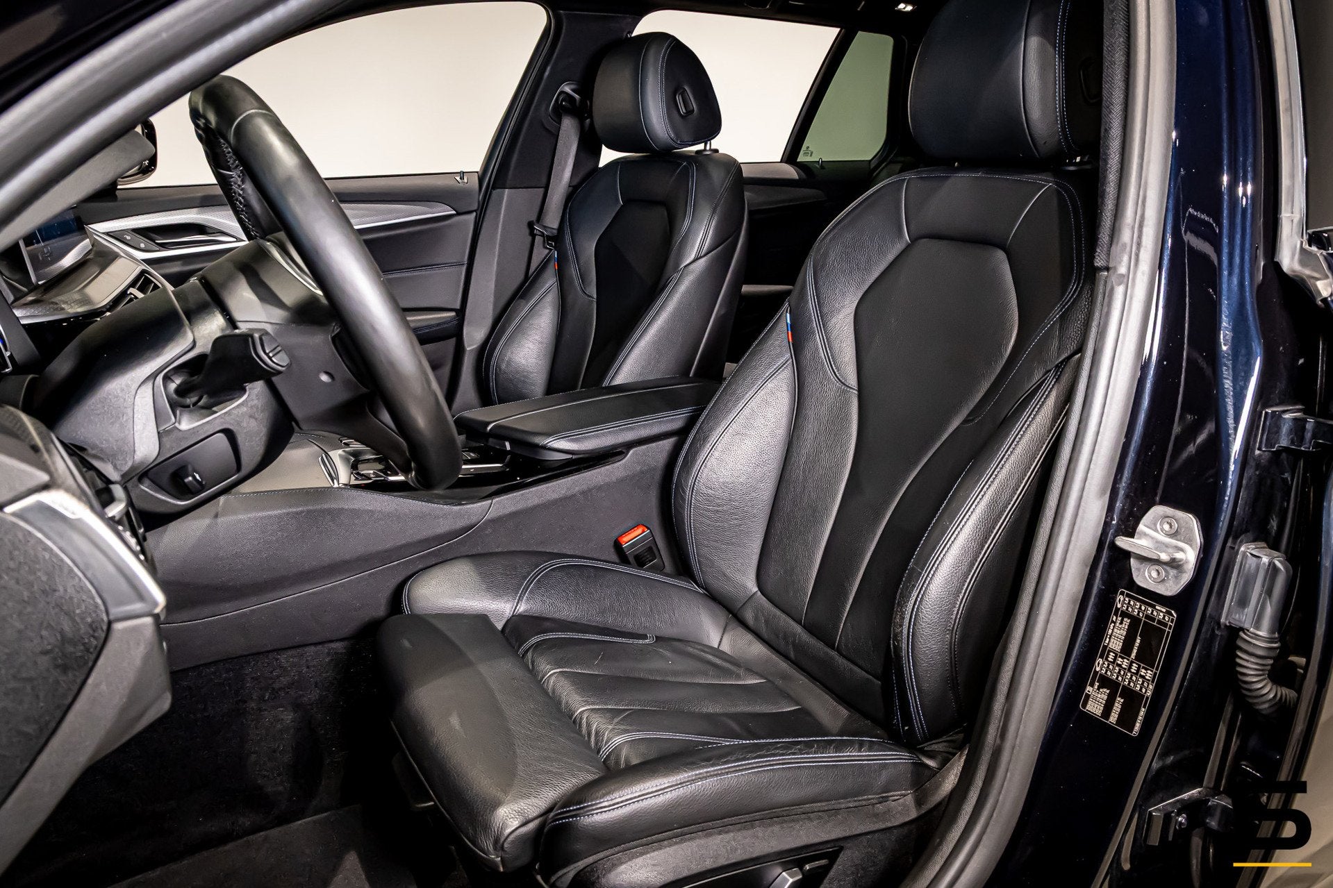 BMW 5-serie Touring 520i Executive|M-sport|Pano|Leder|1eig, Automaat, Achterwielaandrijving, 4 cilinders, 2000 kg