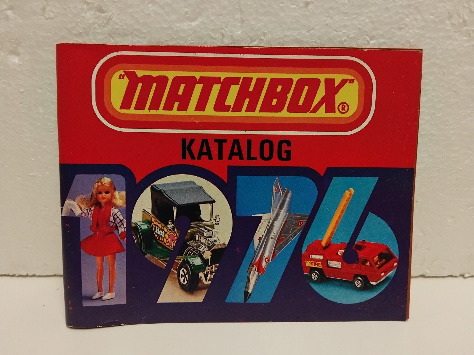Matchbox katalogussen 1976 of 1978 ,81/82 en 1984  3INCH, Ophalen of Verzenden, Zo goed als nieuw, Overige typen
