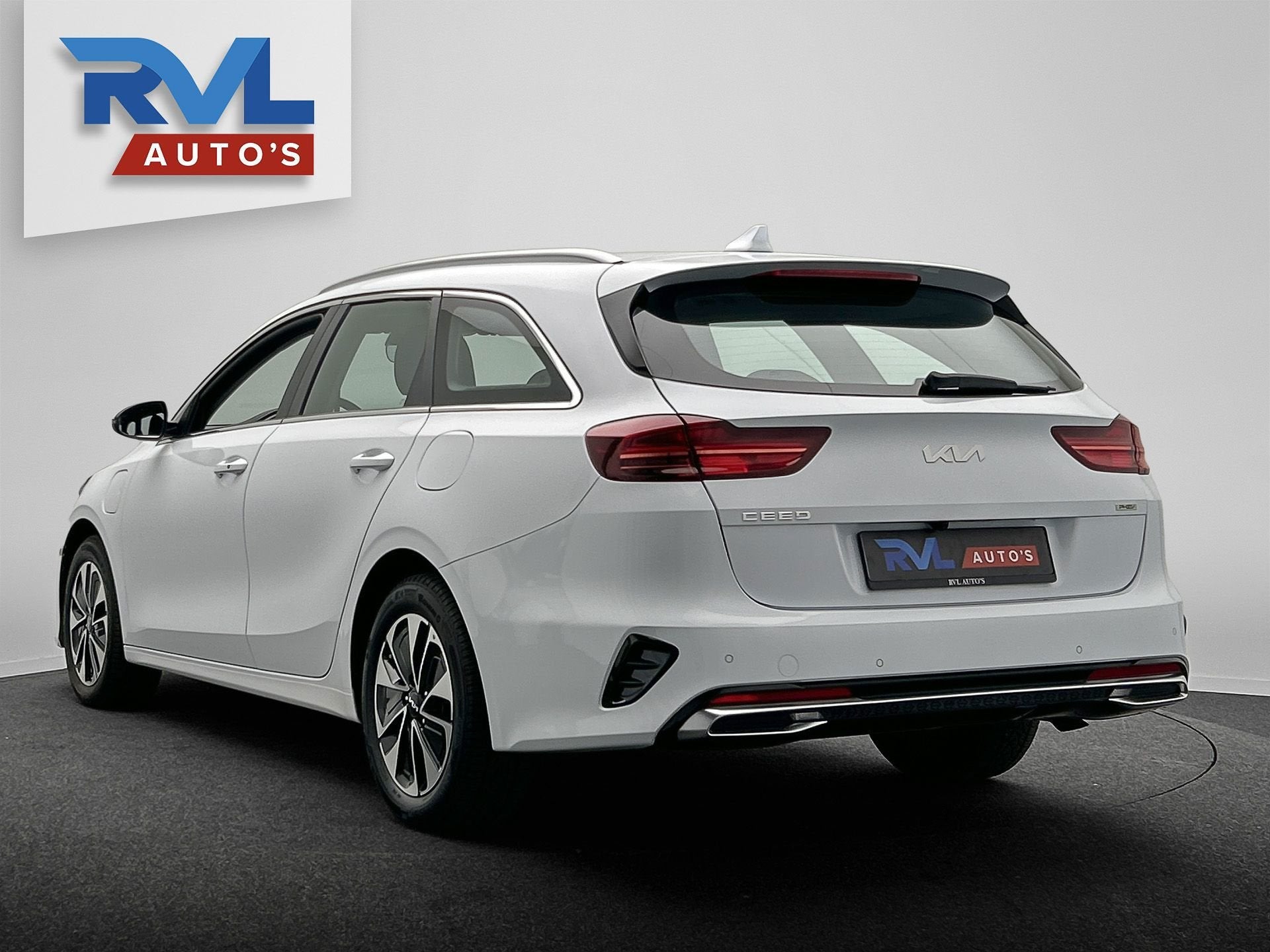 Kia Ceed Sportswagon 1.6 GDI PHEV DynamicLine | SOH 91% | Ad, 8 kWh, Gebruikt, Wit, Plug-in hybride