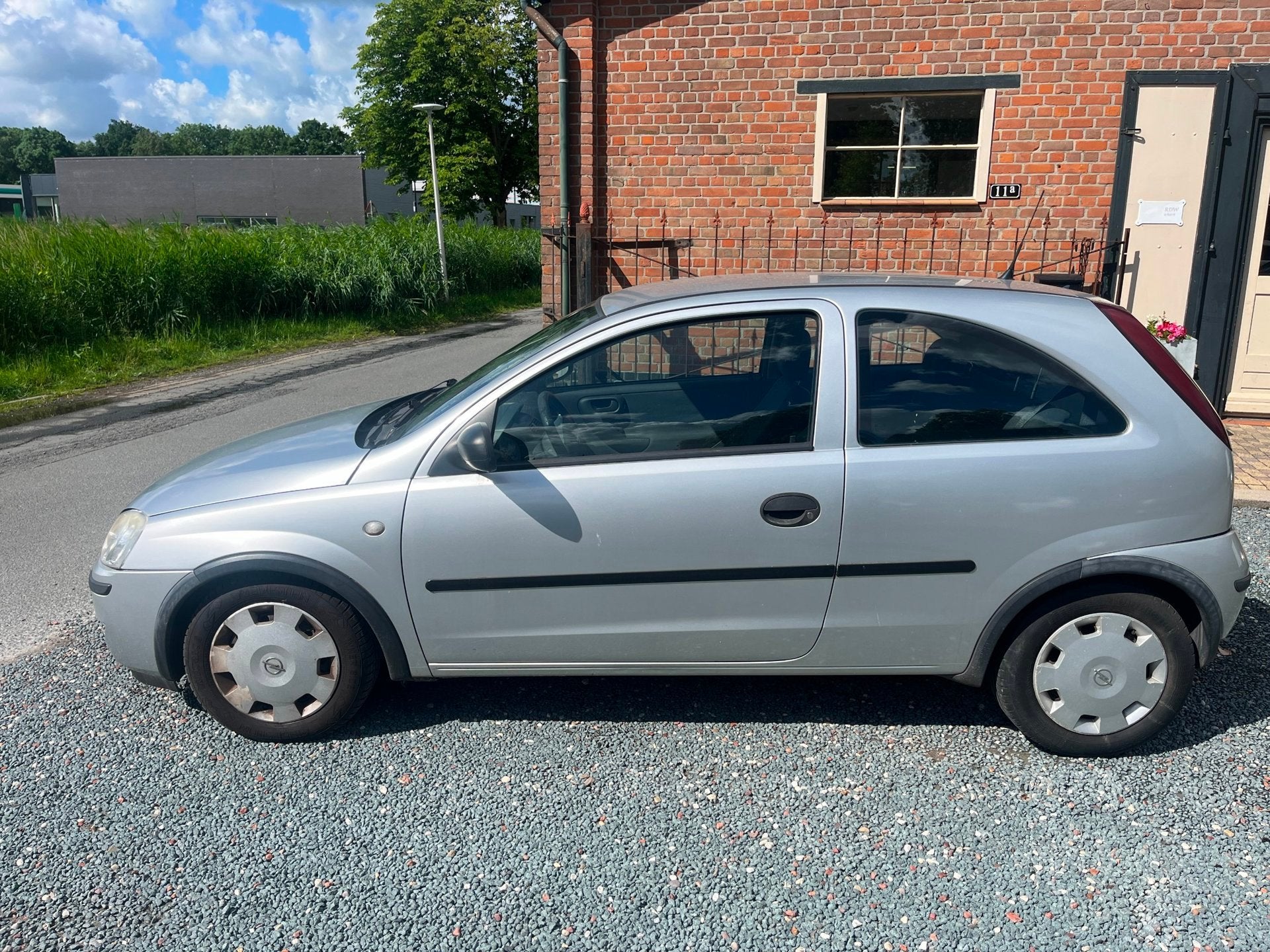Opel Corsa 1.2-16V Essentia ( Airco + Elektrische ramen ), Voorwielaandrijving, Gebruikt, Origineel Nederlands, Bedrijf
