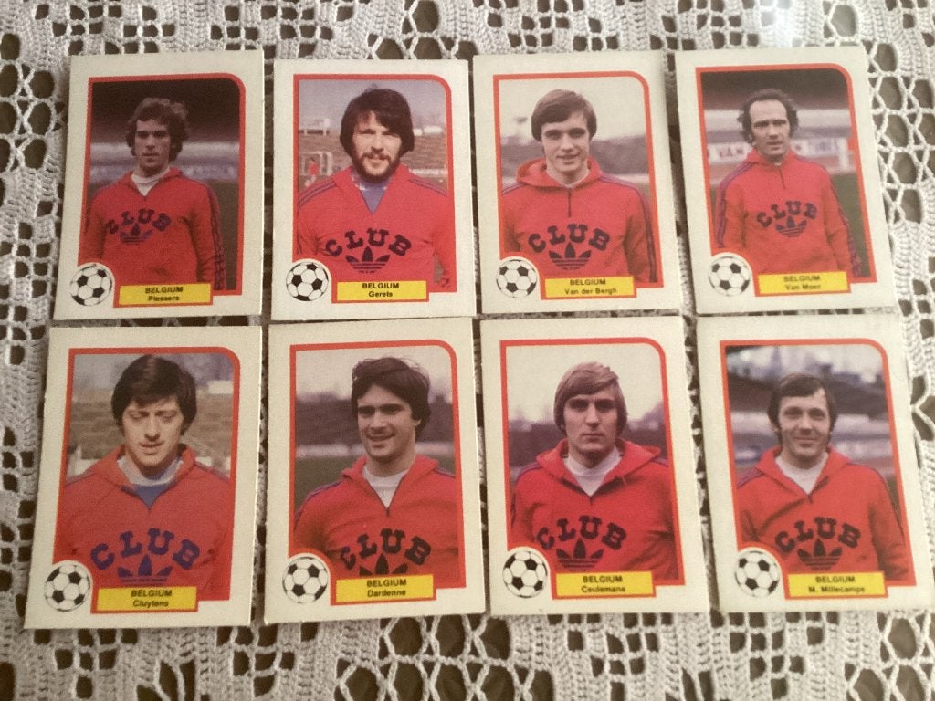 8 plaatjes Monty gum voetbal euro cup 1980, Ophalen of Verzenden, Gebruikt, Meerdere plaatjes