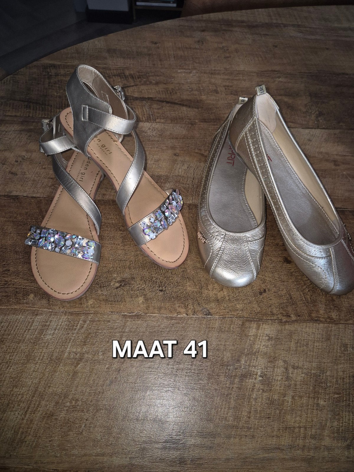 Nieuwe Espri goudkleurige schoenen en sandaaltjes met strass, Overige kleuren, Zo goed als nieuw, Espri, Ballerina's