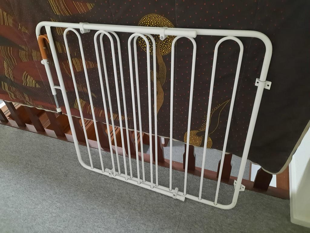 Traphekje wit, Ophalen of Verzenden, Zo goed als nieuw, Metaal of IJzer, 115 cm of meer