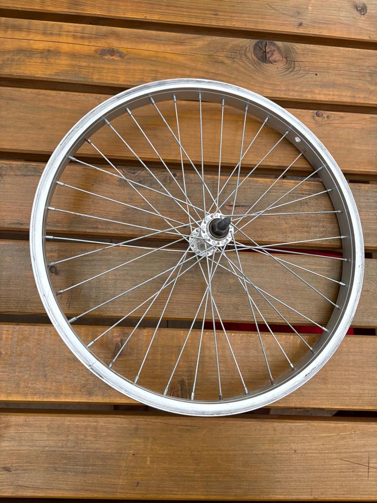 Rainbow 20 inch voorwiel - 20x1.5/1.75, Fietsen en Brommers, Fietsonderdelen, Wiel, Gebruikt, Kinderfiets, Ophalen of Verzenden