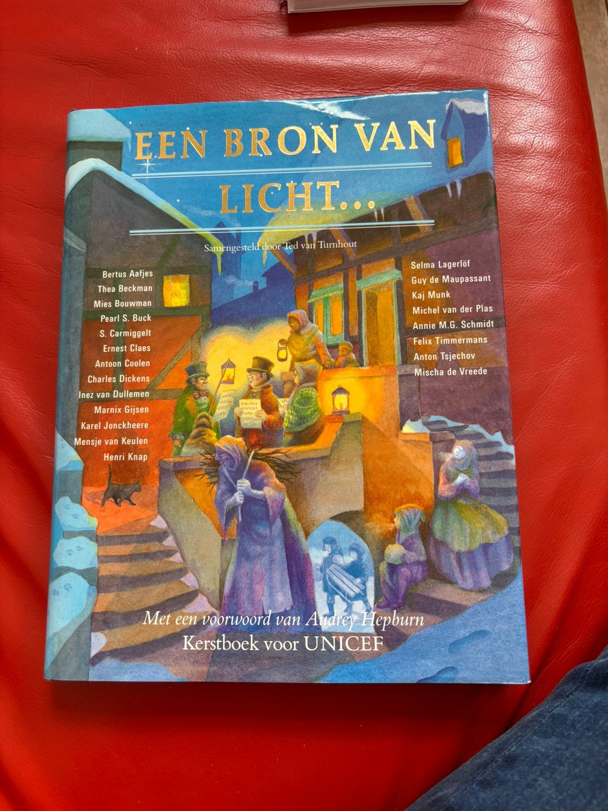 Bron van licht; unicef. Met voorwoord van Audrey Hepburn., Boeken, Ophalen of Verzenden, Gelezen, Nederland