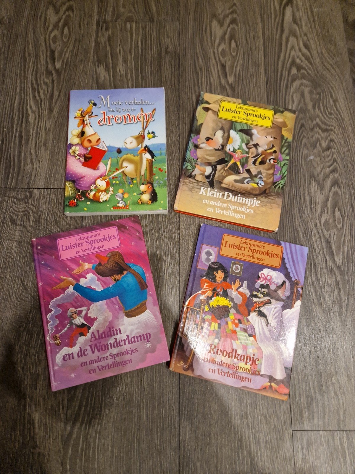 Sprookjesboeken: Klein Duimpje, Roodkapje, Aladin en meer, Ophalen of Verzenden, Gelezen, Diverse auteurs